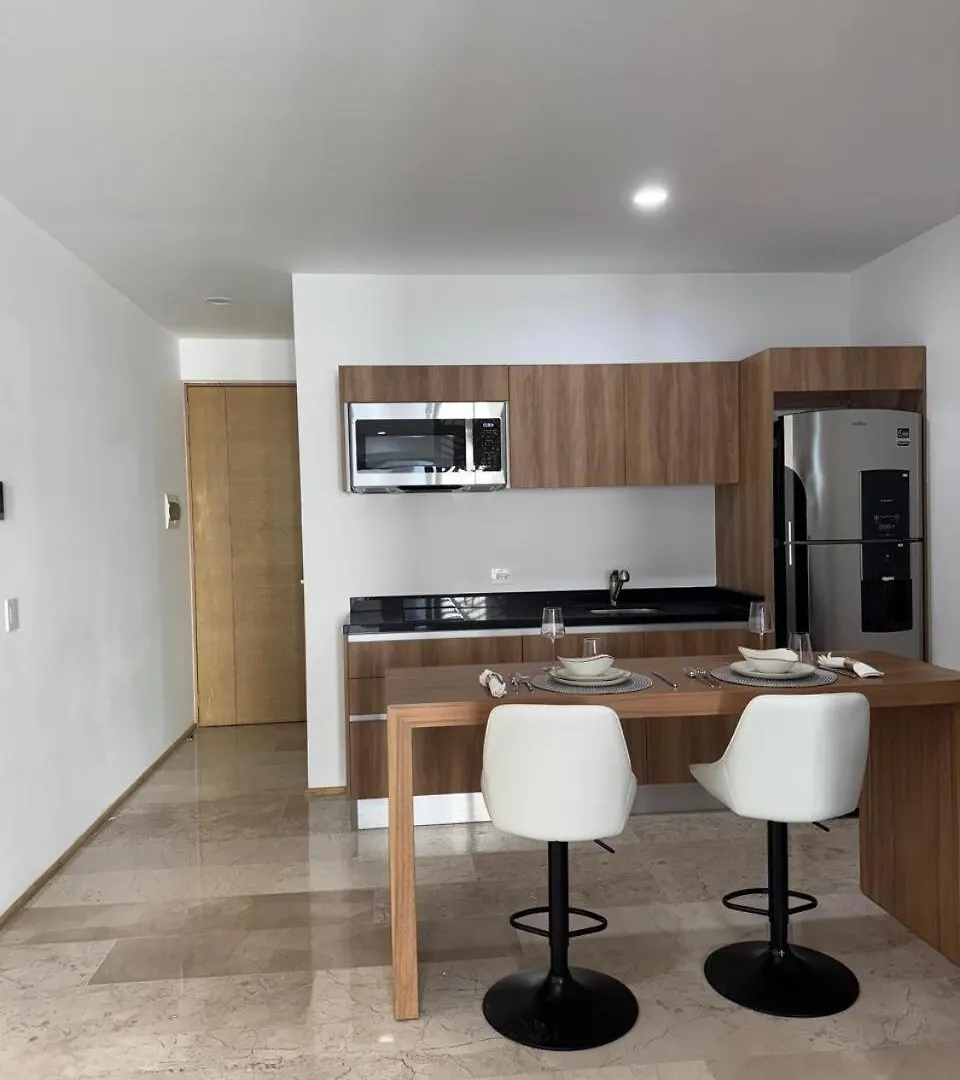 Apartment On The Beach Playa del Carmen